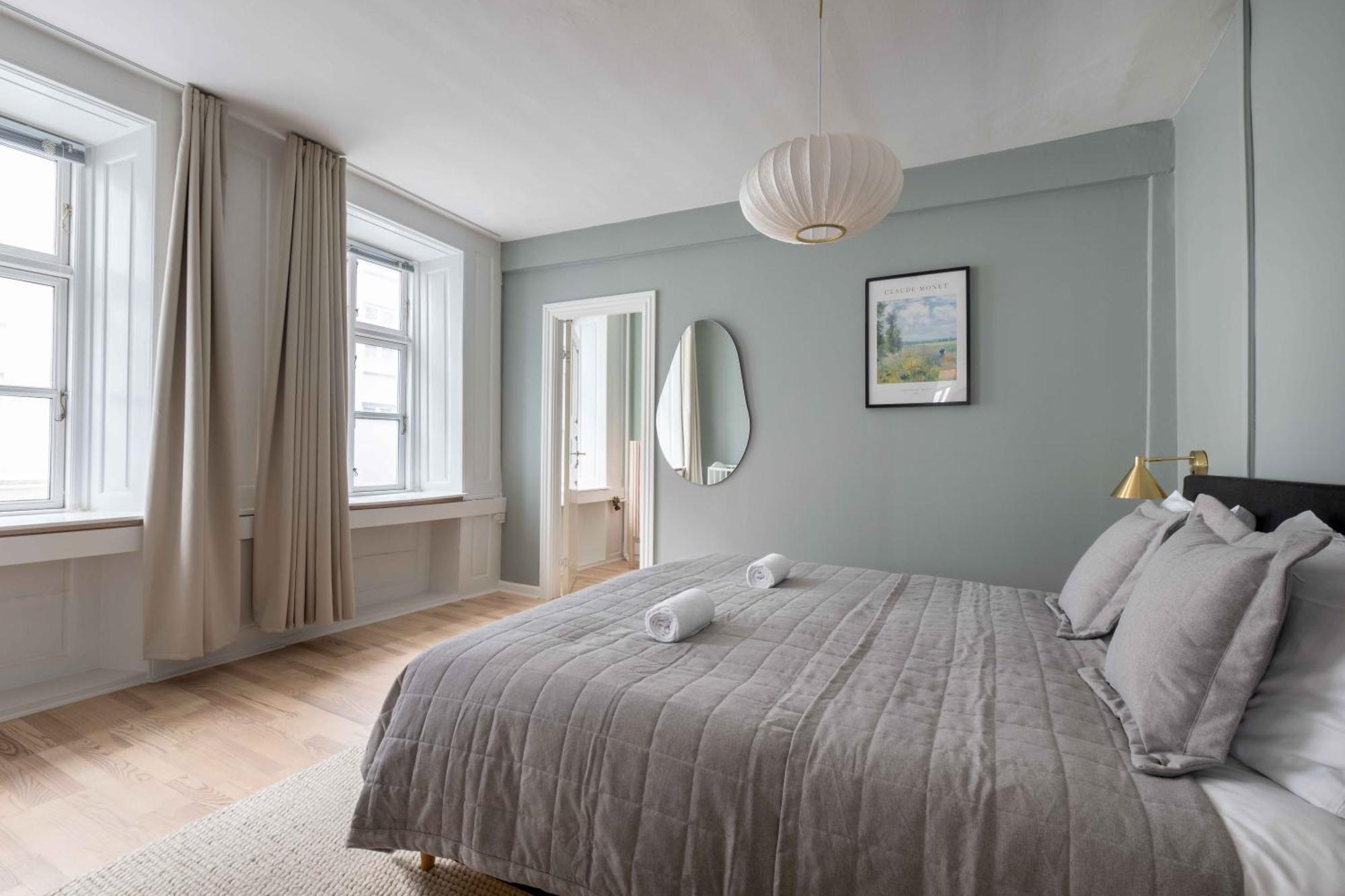 Spacious Tivoli Gardens Apartment W 3 Bedrooms Копенгаген Экстерьер фото